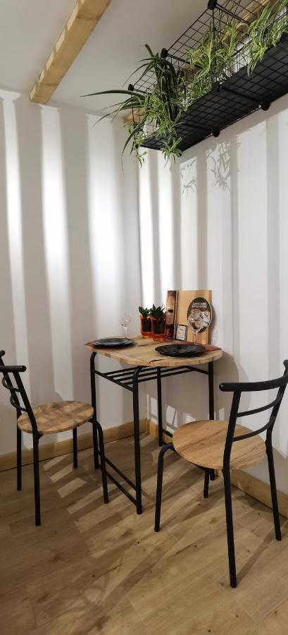 זרנג'נין Zona Apartments 2 מראה חיצוני תמונה