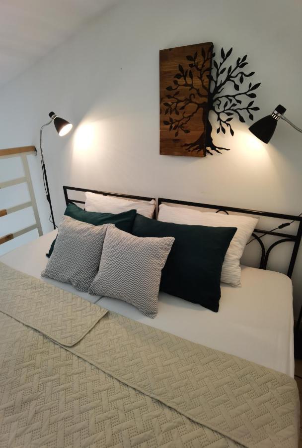 זרנג'נין Zona Apartments 2 מראה חיצוני תמונה